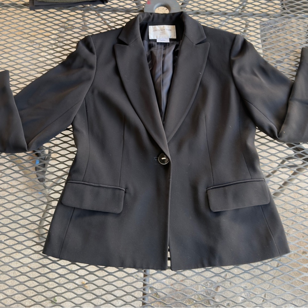Jones New York Classic Black Blazer